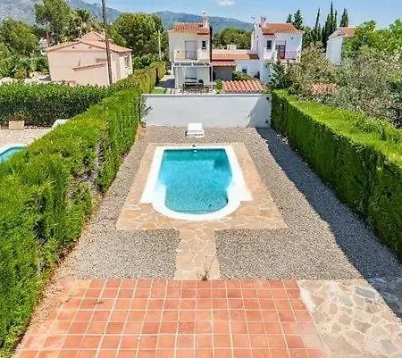 Rosa Сasa de vacaciones Les Tres Cales